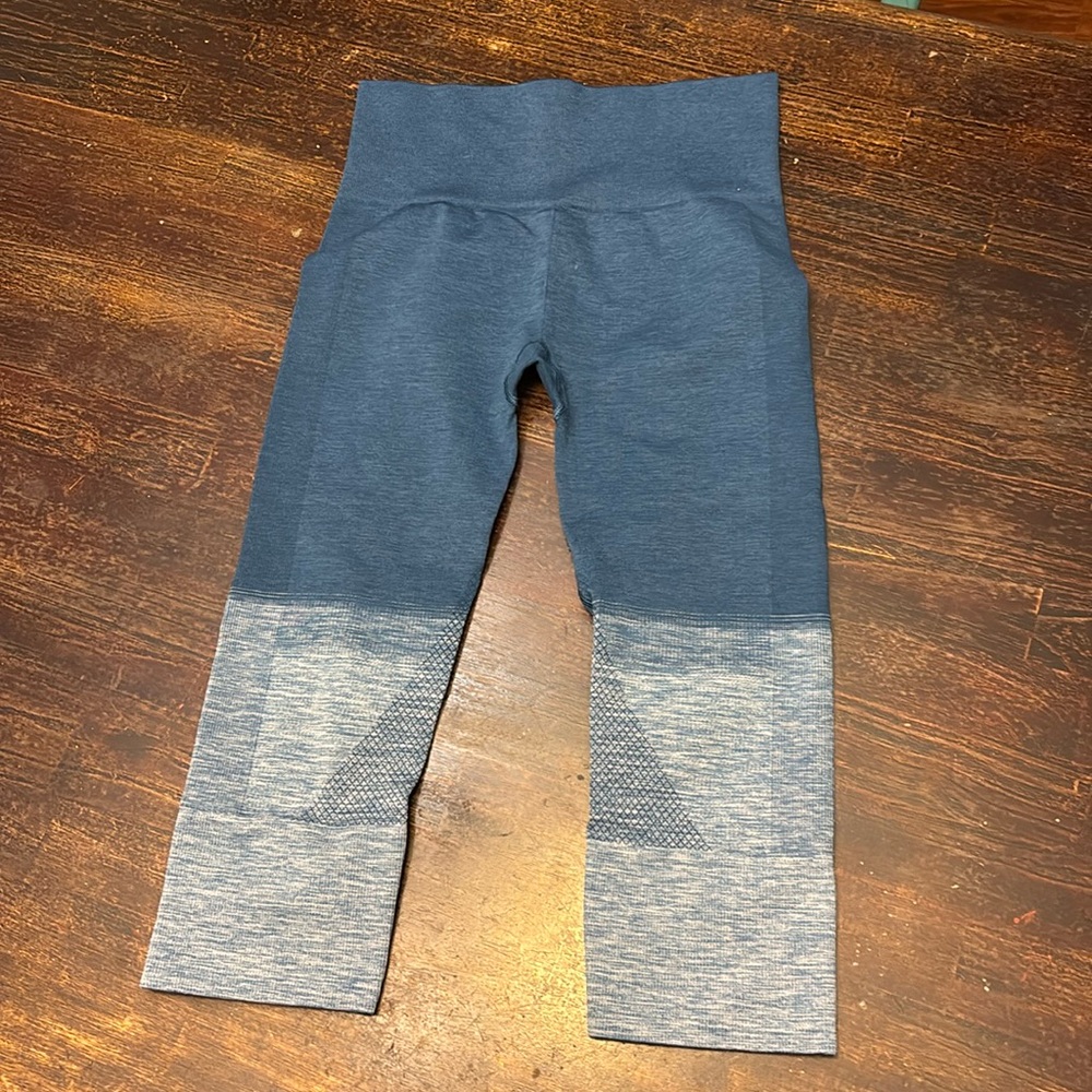 Lululemon Cropped Leggings